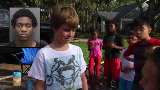 Florida Black Teens Rob 9YrOld White Kid Selling Le